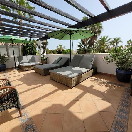 Beach And Golf Resort La Perla Miguel Adults Only Marbella Exteriör bild