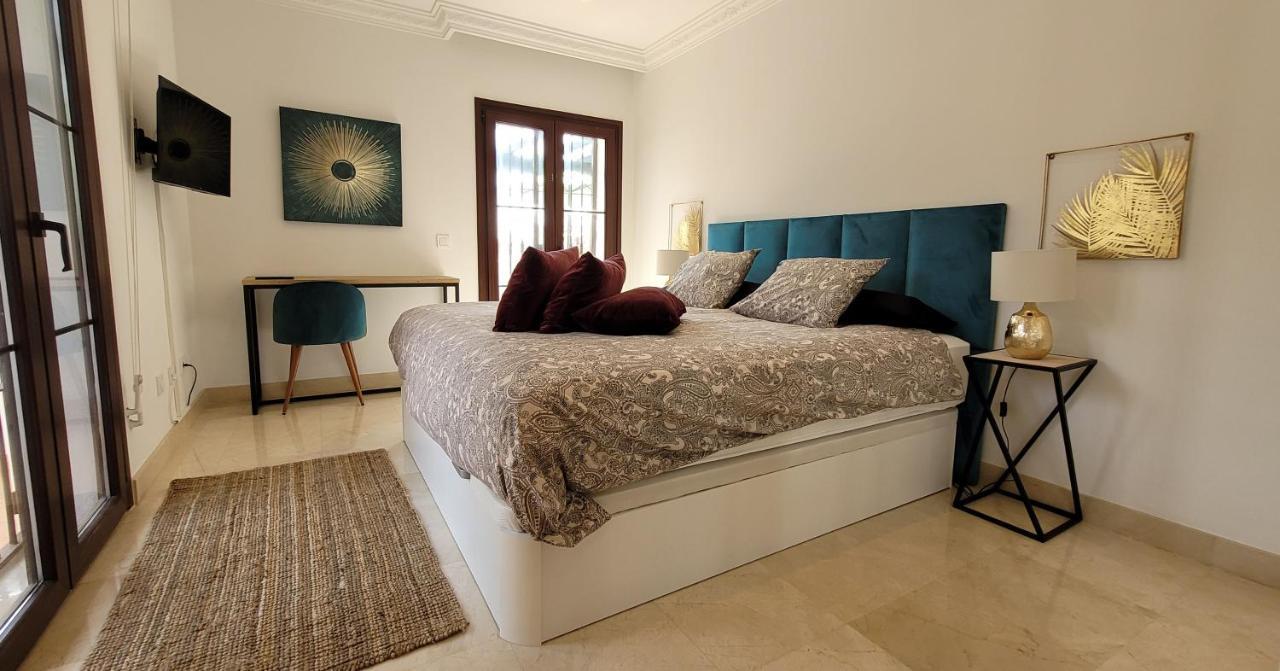 Beach And Golf Resort La Perla Miguel Adults Only Marbella Exteriör bild